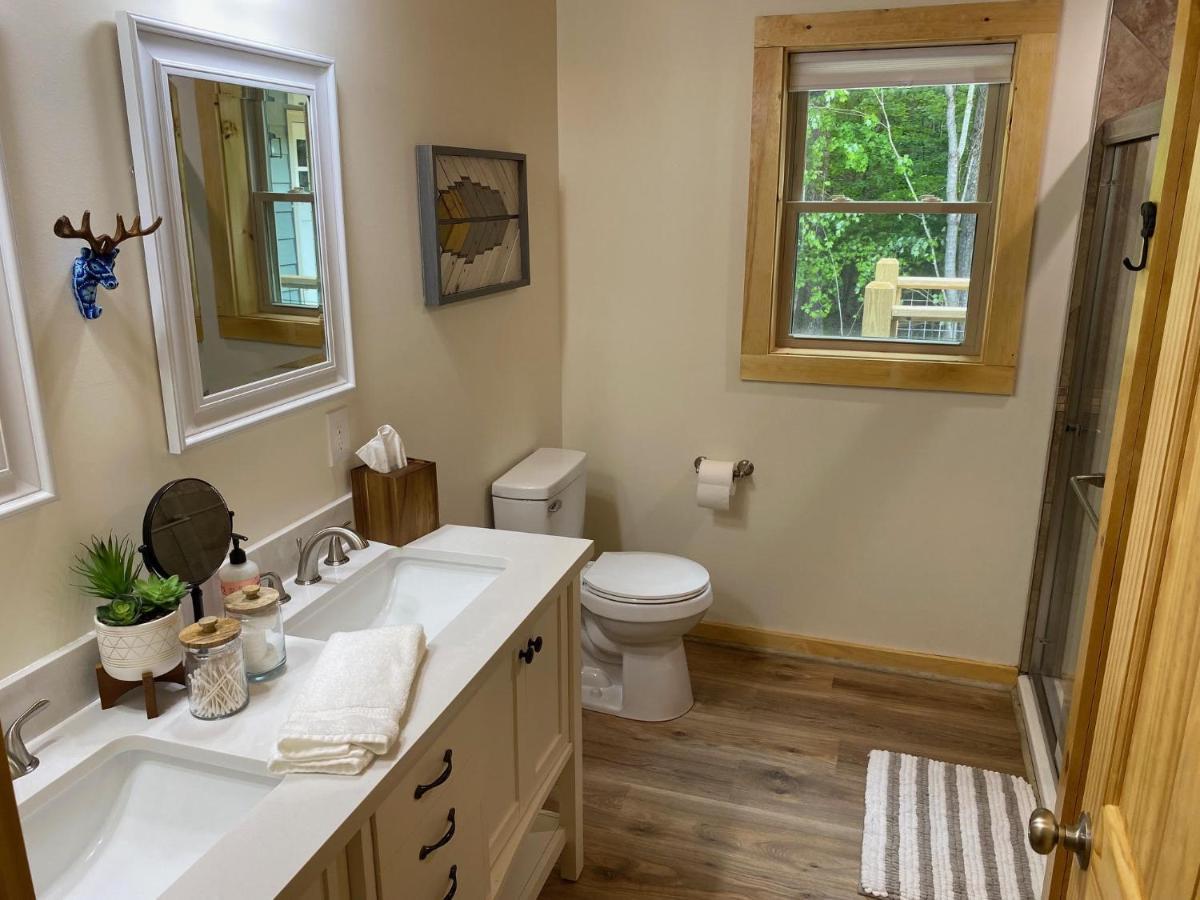 Blue Sky Cabin - Built In 2023 This 3 Bed 2,5 Bath Home Has Gorgeous Views Jefferson المظهر الخارجي الصورة