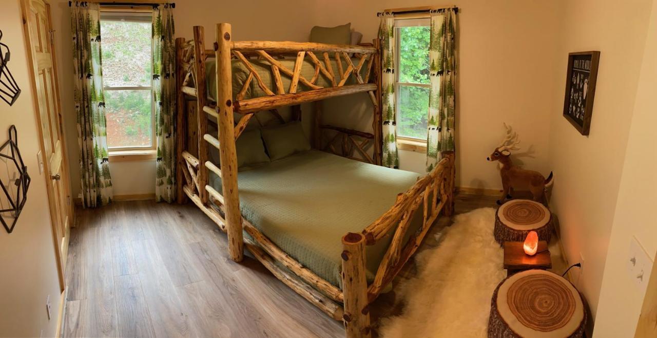 Blue Sky Cabin - Built In 2023 This 3 Bed 2,5 Bath Home Has Gorgeous Views Jefferson المظهر الخارجي الصورة