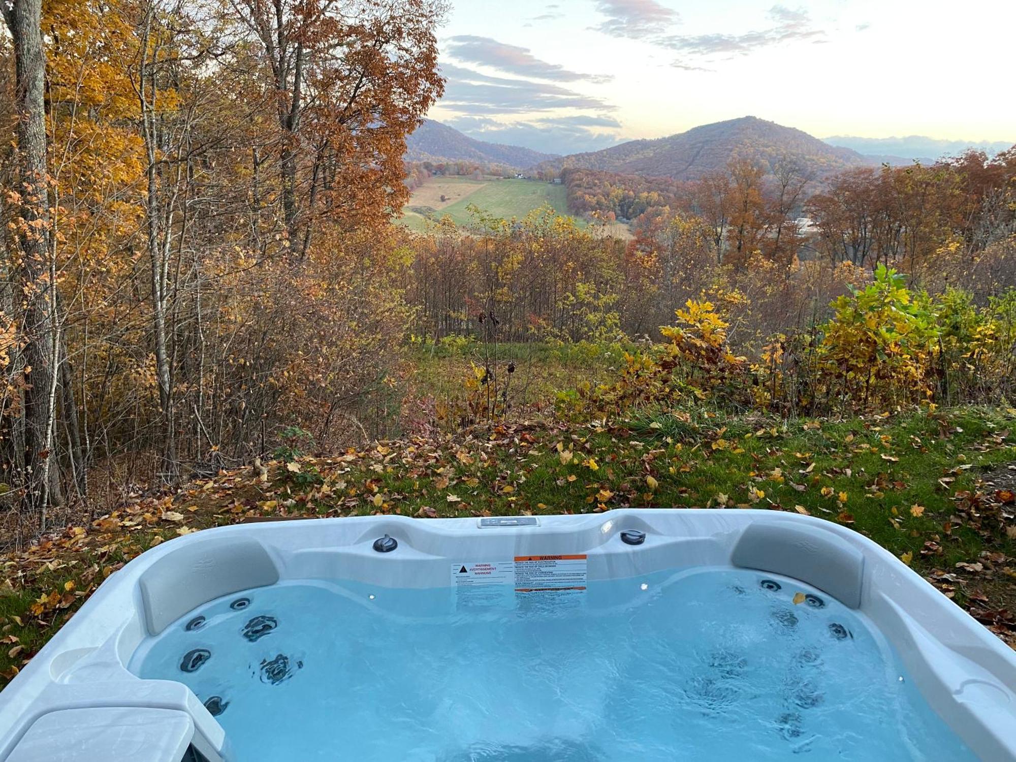 Blue Sky Cabin - Built In 2023 This 3 Bed 2,5 Bath Home Has Gorgeous Views Jefferson المظهر الخارجي الصورة